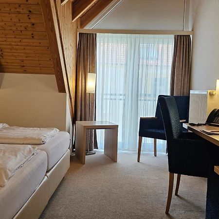 Landgasthof Hotel Rittmayer Hallerndorf Bagian luar foto